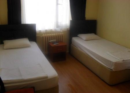 Alanlar Alabalik Ve Otel Ağlasun Esterno foto