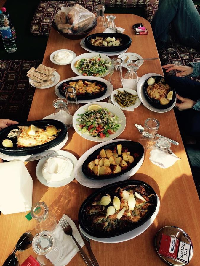 Alanlar Alabalik Ve Otel Ağlasun Esterno foto